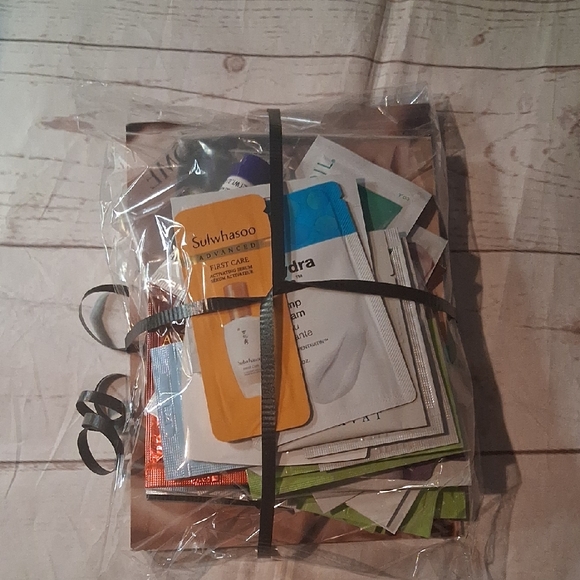 Other - First Care Moisturizing Sachet - Yellow